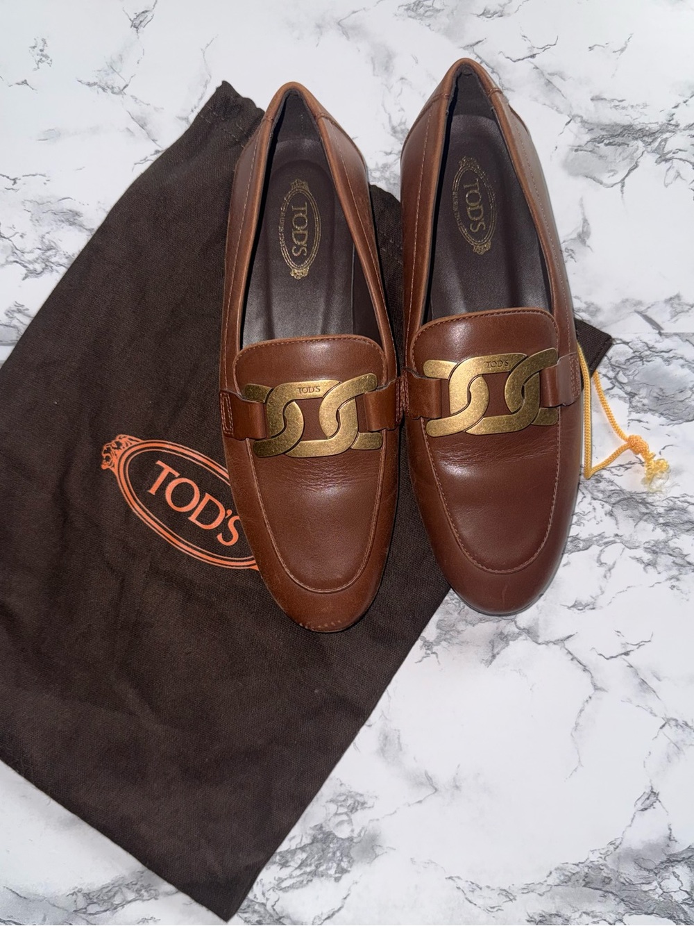 TOD'S Brown Leather Loafers with Gold Chain-Link Accent
